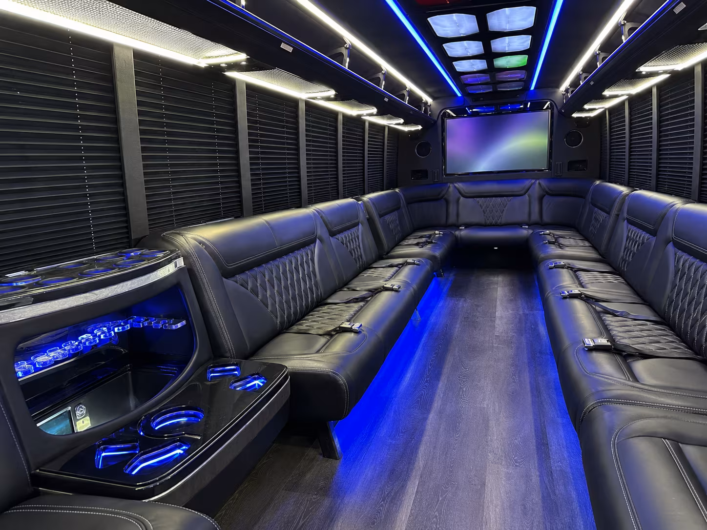 cedar hill 20 passenger party bus inside