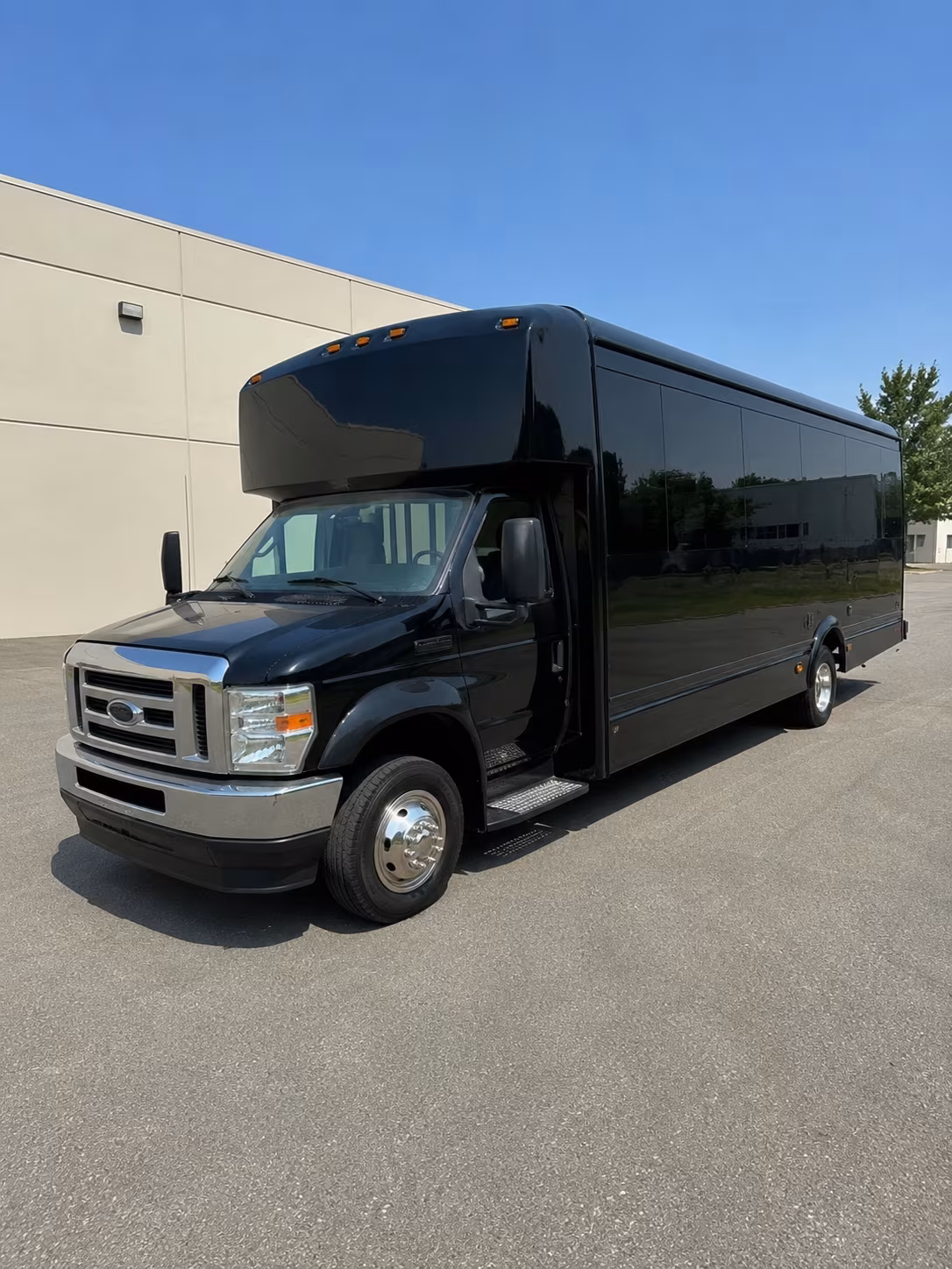 cedar hill wedding party bus rental