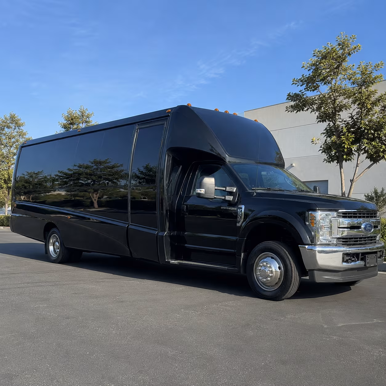 compare party buses for prom from cedar hill to downtown dallas and beyond