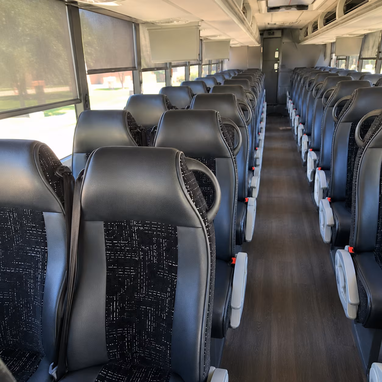 desoto charter bus service for corporate events in desoto
