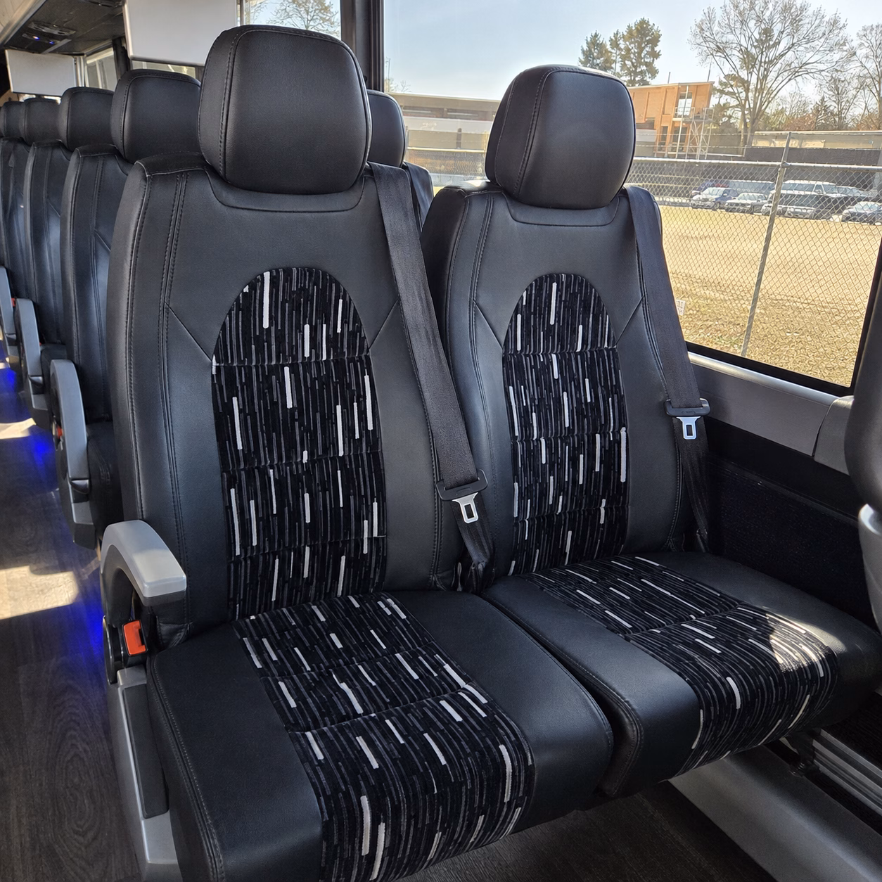 mesquite comfortable charter buses for government military personnel