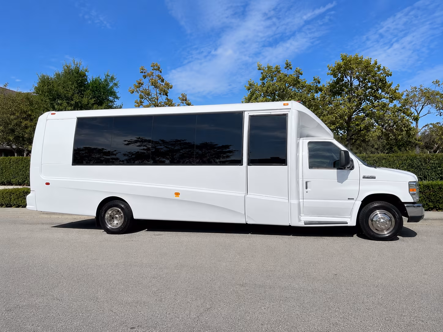 plan the perfect grapefest wine tour bus from cedar hill