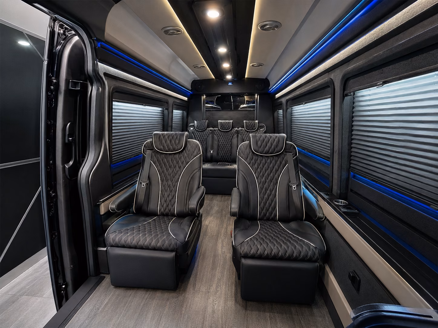 whatever size group is traveling there is a bus ready for your cedar hill airport run