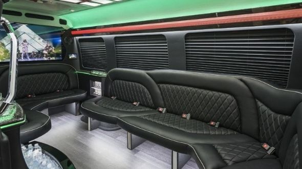 cedar hill sprinter limo rental rental
